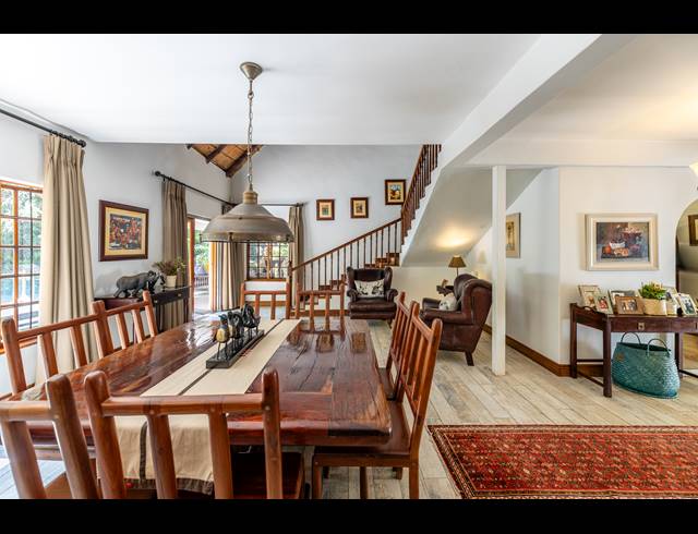 7 BEDROOM HOUSE FOR SALE IN BRYANSTON